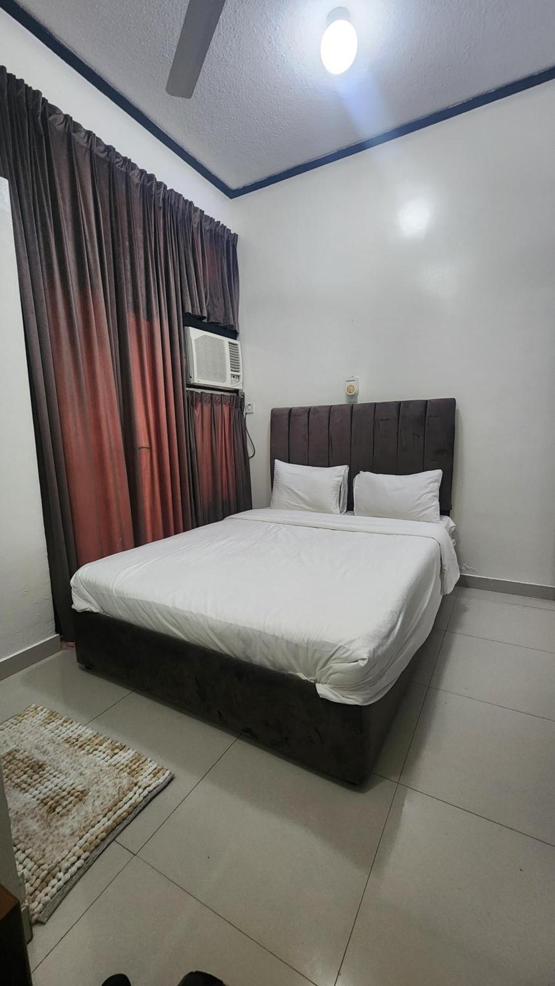 Qurum Beach Hotel Mascate Exterior foto