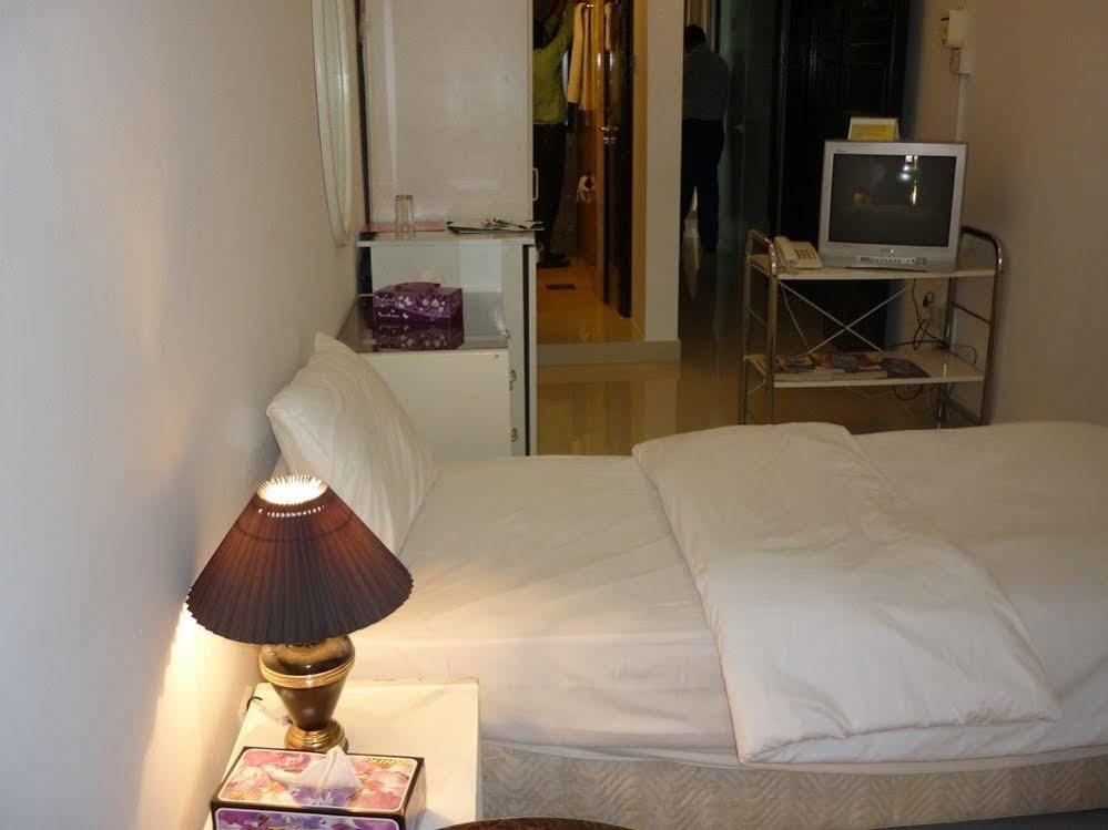Qurum Beach Hotel Mascate Exterior foto